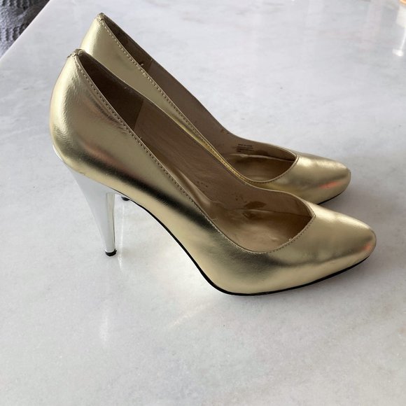 Michael Kors gold & silver leather high heel shoes / pumps, shiny metallic v toe - Picture 3 of 9